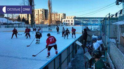У Сумах стартував перший хокейний турнір сезону У Сумах стартував перший хокейний турнір сезону