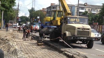 У Хмельницькому облаштовують зупинку за два мільйони гривень