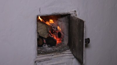 На Вінниччині рятувальники перевіряють будинки з пічним опалення На Вінниччині рятувальники перевіряють будинки з пічним опалення
