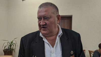П'ятий день без світла. Одеські ветерани АТО та переселенці вийшли під будівлю ОДА на мітинг