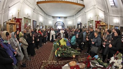 На Чернігівщині попрощалися з п'ятьма захисниками На Чернігівщині попрощалися з п'ятьма захисниками