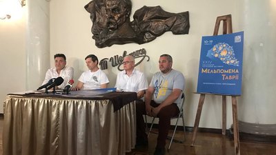 Тернопільські актори підтримали колег з Херсонського музично-драматичного театру