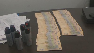 В Одесі активіста Євгена Резвушкіна затримали за підозрою у вимаганні грошей В Одесі активіста Євгена Резвушкіна затримали за підозрою у вимаганні грошей