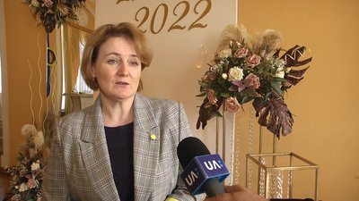 22 лютого у Житомирі зареєстрували шлюб 35 пар 22 лютого у Житомирі зареєстрували шлюб 35 пар