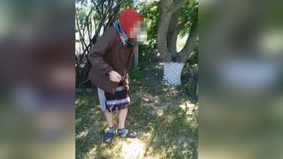 Перевдягнувся в бабцю: на Черкащині викрили чоловіка, який вкрав мобільний