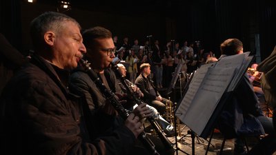 Франківський драмтеатр розпочне новий театральний сезон з мистецького проєкту "Бій за Україну" Франківський драмтеатр розпочне новий театральний сезон з мистецького проєкту "Бій за Україну"