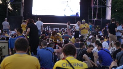 Євро-2020. Як в Одесі вболівають за національну збірну в матчі проти Англії Євро-2020. Як в Одесі вболівають за національну збірну в матчі проти Англії
