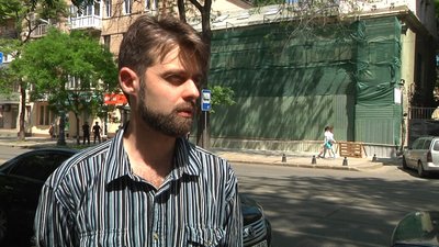 В Одесі на пам'ятці архітектури будують мансарду В Одесі на пам'ятці архітектури будують мансарду