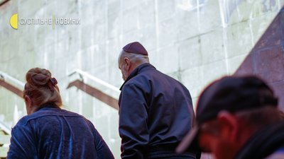 У Києві відбувається Марш пам'яті жертв Бабиного Яру. Фоторепортаж У Києві відбувається Марш пам'яті жертв Бабиного Яру. Фоторепортаж