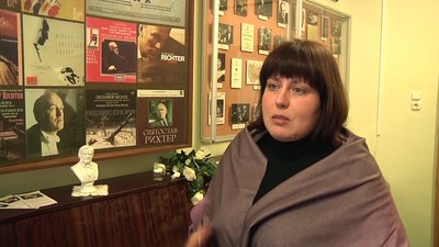 У житомирському музеї запровадили екскурсії з аудіогідом українською і німецькою мовами У житомирському музеї запровадили екскурсії з аудіогідом українською і німецькою мовами