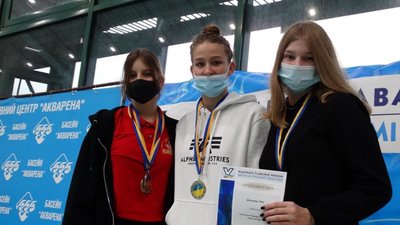 Плавчиня з Полтави Марія Дьяченко Плавчиня з Полтави Марія Дьяченко