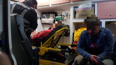 Двоє людей загинули в аварії на Одещині, ще чотирьох госпіталізували Двоє людей загинули в аварії на Одещині, ще чотирьох госпіталізували