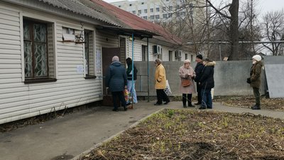 У Полтаві понад 2 тисячі переселенців із Луганщини отримали допомогу У Полтаві понад 2 тисячі переселенців із Луганщини отримали допомогу