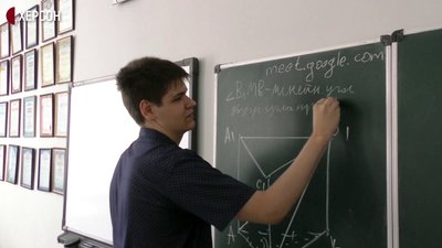 Херсонець Олексій Адамов розповів, як він склав ЗНО з фізики на 200 балів
