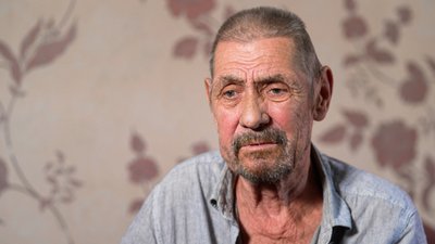 79-річний буковинець Анатолій татарин в якого один із синів підтримує РФ