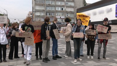 Підозрюваного у зґвалтуванні 13-річної дівчинки на привокзальному ринку триматимуть під вартою Підозрюваного у зґвалтуванні 13-річної дівчинки на привокзальному ринку триматимуть під вартою