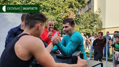 "PowerFest 2020": в Ужгороді змагалися спортсмени "PowerFest 2020": в Ужгороді змагалися спортсмени