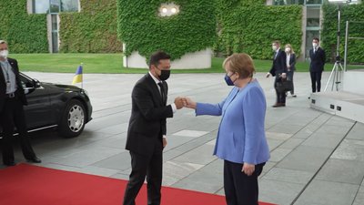Питання "Північного потоку-2" має обговорюватися в рамках Нормандського формату – Зеленський Питання "Північного потоку-2" має обговорюватися в рамках Нормандського формату – Зеленський