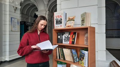 У Кропивницькому започаткували проєкт Книга чекає – локації для читання