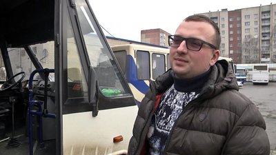Графіки руху, рейси й дозволені зупинки: на Волині інспектували міжміські та приміські автобуси Графіки руху, рейси й дозволені зупинки: на Волині інспектували міжміські та приміські автобуси