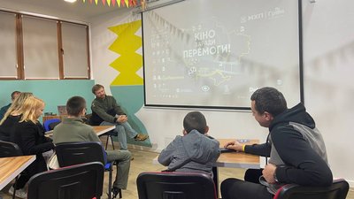Свідчення жителів Коростенського району – у Житомирі відбулася прем'єра фільму "Темна весна" Свідчення жителів Коростенського району – у Житомирі відбулася прем'єра фільму "Темна весна"