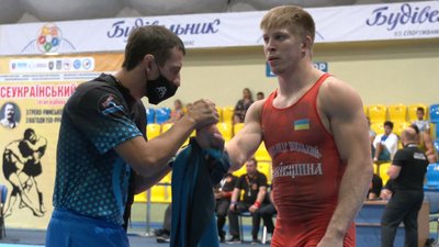 До дня народження Івана Піддубного: у Черкасах розпочався турнір з греко-римської боротьби До дня народження Івана Піддубного: у Черкасах розпочався турнір з греко-римської боротьби