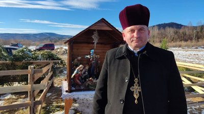 Два прикарпатські села об'єдналися, щоб провести різдвяний фестиваль Два прикарпатські села об'єдналися, щоб провести різдвяний фестиваль