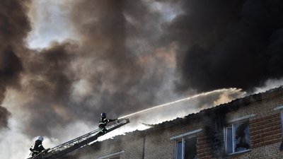 За добу на Миколаївщині сталися 20 пожеж, чотири з них — через обстріли російськими військами За добу на Миколаївщині сталися 20 пожеж, чотири з них — через обстріли російськими військами