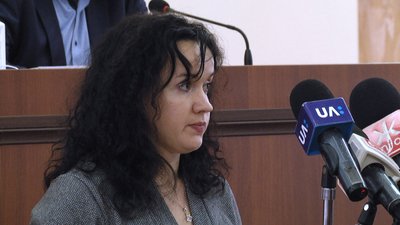 Ліцеїсти Житомирського обласного ліцею знову вийшли на протест Ліцеїсти Житомирського обласного ліцею знову вийшли на протест