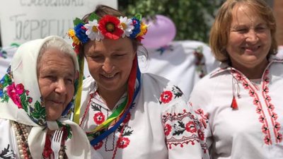На Житомирщині пройшов фестиваль млинців "Радомлин"