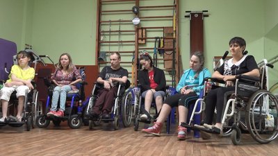 "Кожна людина цінна": у Черкасах актори і молодь з інвалідністю готують спільну виставу "Кожна людина цінна": у Черкасах актори і молодь з інвалідністю готують спільну виставу