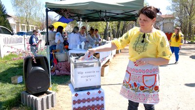 На Вінниччині провели благодійний ярмарок на підтримку ЗСУ