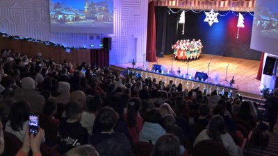 У Луцьку для дітей із родин переселенців організували свято до Дня святого Миколая У Луцьку для дітей із родин переселенців організували свято до Дня святого Миколая