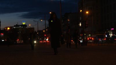 Люди увечері, Франківськ Люди увечері, Франківськ