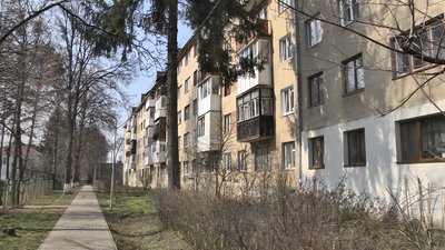 У Луцьку шість будинків четверту добу без тепла У Луцьку шість будинків четверту добу без тепла