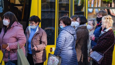 Як працюватимуть магазини, школи та транспорт. Що відомо про локдаун на Запоріжжі Як працюватимуть магазини, школи та транспорт. Що відомо про локдаун на Запоріжжі
