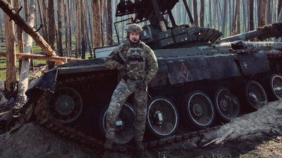 Герою України з Вінниччини президент вручив "Золоту Зірку" Герою України з Вінниччини президент вручив "Золоту Зірку"