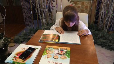 "Чемпіон зі швидкочитання": у Житомирі визначають, хто з дітей прочитає найбільше слів за хвилину