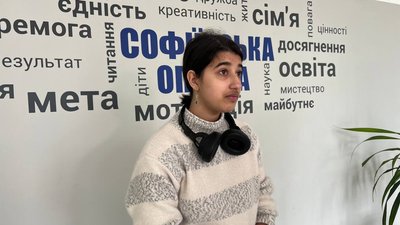 "Ми сумували за школою". У Криворізькому районі Дніпропетровщини відновлюють очне навчання "Ми сумували за школою". У Криворізькому районі Дніпропетровщини відновлюють очне навчання