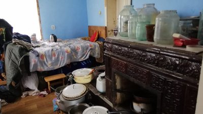 На Прикарпатті жінку притягнули до відповідальності, бо не турбувалася про сина і пиячила На Прикарпатті жінку притягнули до відповідальності, бо не турбувалася про сина і пиячила