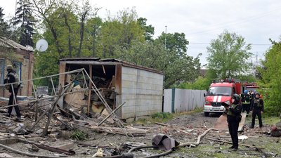 Слов'янськ, Донецька область, місце обстрілу, 11 травня 2023 року. Слов'янськ, Донецька область, місце обстрілу, 11 травня 2023 року.