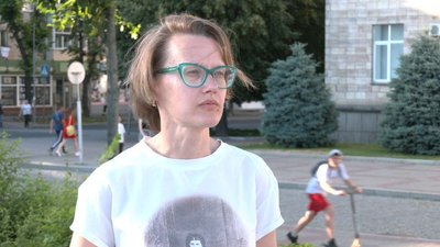 За доброчинний внесок на ЗСУ: у Черкасах проводять історичні екскурсії За доброчинний внесок на ЗСУ: у Черкасах проводять історичні екскурсії
