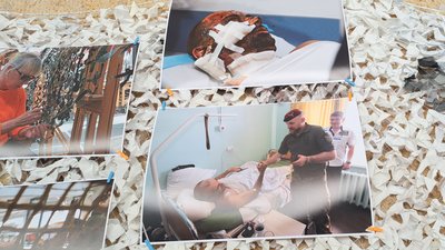 "Це горе проходить через тебе". У Дніпрі відкрили виставку світлин Сергія Дівєєва «Миті війни» "Це горе проходить через тебе". У Дніпрі відкрили виставку світлин Сергія Дівєєва «Миті війни»