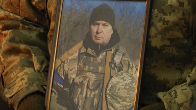Із воїном Антоном Варшавським попрощалися у Хмельницькому