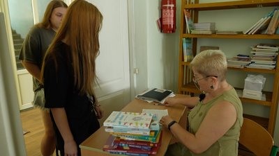 Чи вистачатиме черкаським школярам підручників через удари по видавництвах