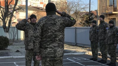 Вони захищатимуть Франківськ. Батальйон тероборони сформували на 73 відсотки Вони захищатимуть Франківськ. Батальйон тероборони сформували на 73 відсотки