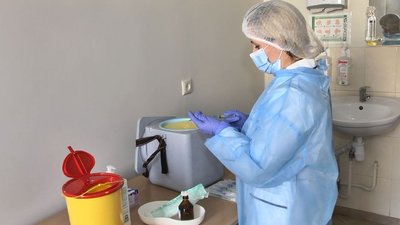 За добу в Україні зафіксували понад 700 нових випадків COVID-19