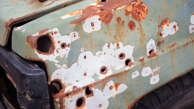 Фронтовий пікап якому понад 40 років ремонтують вінницькі волонтери Фронтовий пікап якому понад 40 років ремонтують вінницькі волонтери