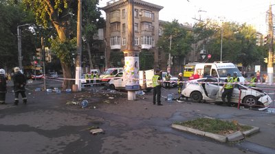 У ДТП в Одесі травмувався водій і поліцейські