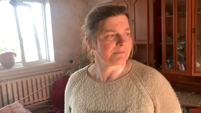 "Діти гинуть. За що вони вмирають?": як після обстрілу оговтуються жителі Лизунівки на Чернігівщині, де загинув підліток